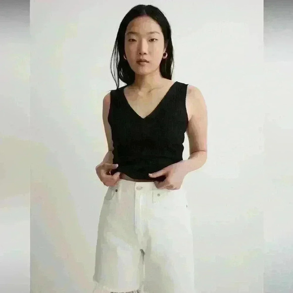 Madewell Sleeveless Crop Top V-Neck Black Size Small - Picture 1 of 8